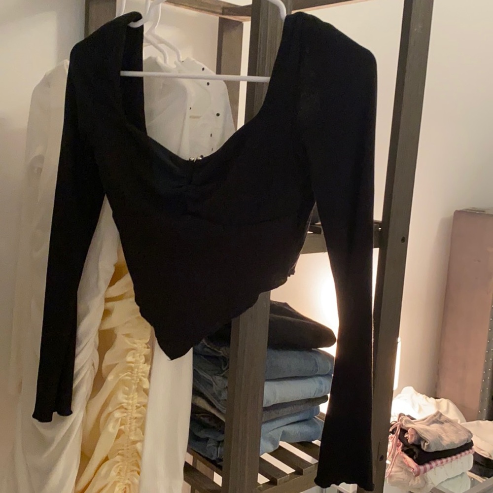 Black Top - Picture 2 of 2